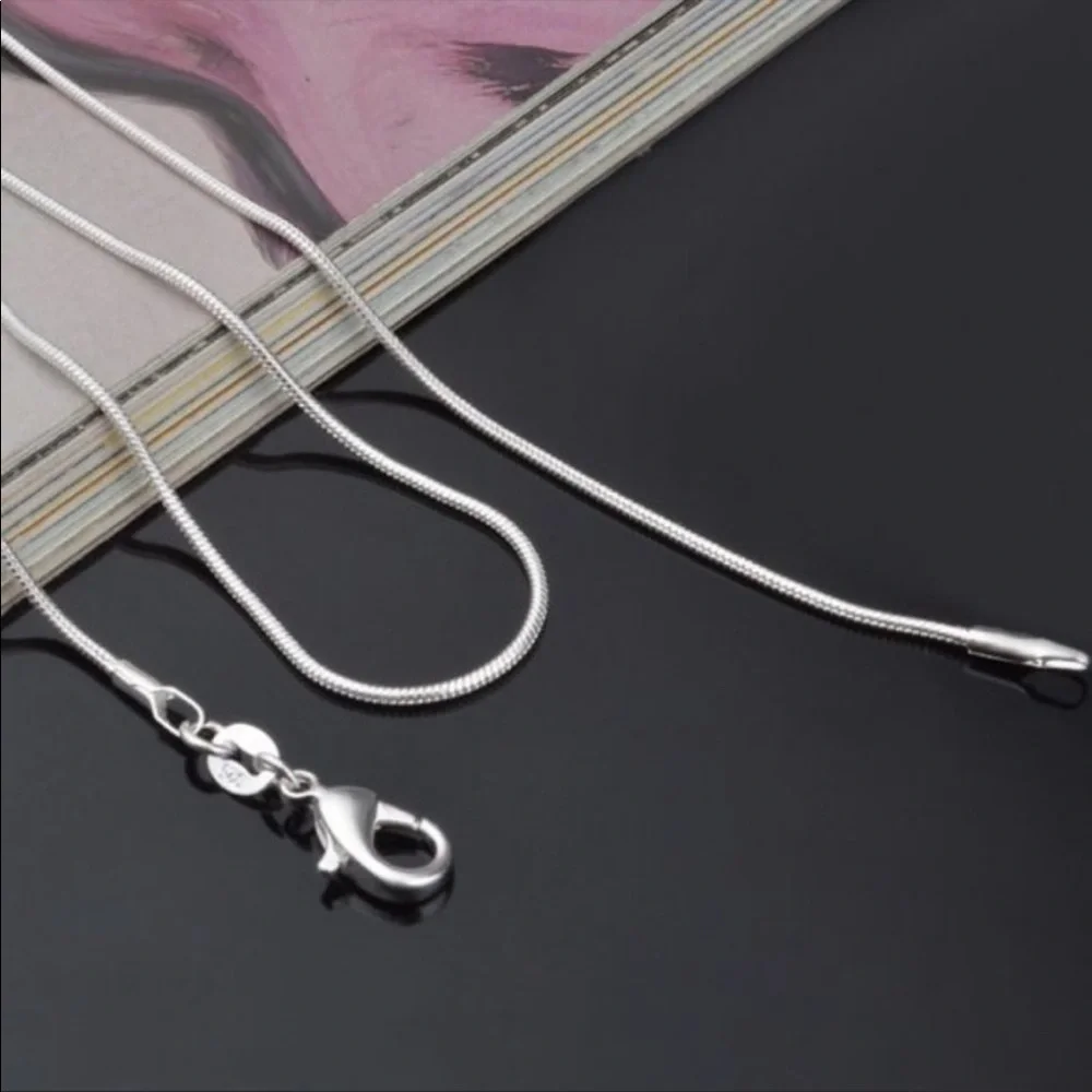 COPY - NEW 925 STERLING SILVER SNAKE CHAIN NECKLACE,NICE NECKLACE,CUTE NECKLACE - Picture 3 of 5